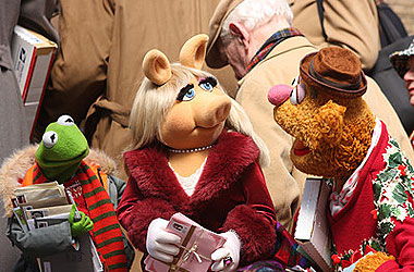 Kermit, Miss Piggy and Fozzie Bear at the US Post Office